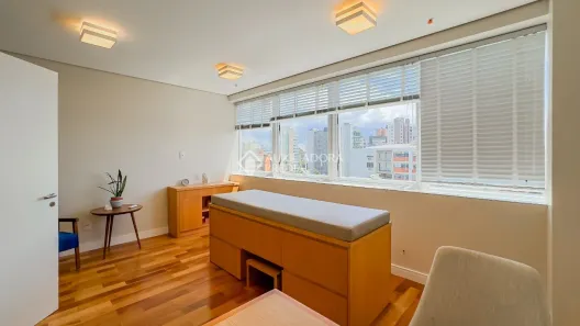 Sala Comercial com 1 Quarto à venda, 33m² no Mont Serrat, Porto Alegre