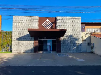 Ponto Comercial para alugar, 250m² no Jóquei, Teresina