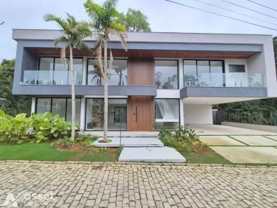 Casa de Condomínio com 4 Quartos à venda, 395m² no Quebra Frascos, Teresópolis