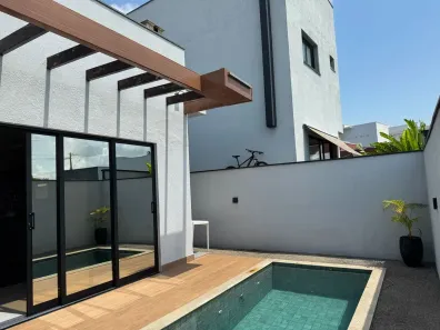 Casa de Condomínio com 3 Quartos à venda, 180m² no Aponiã, Porto Velho