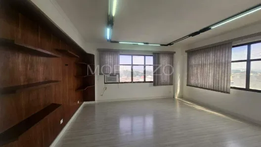 Sala Comercial para alugar, 39m² no Centro, Jacareí