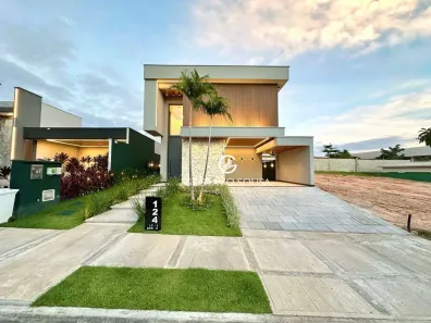 Casa de Condomínio com 4 Quartos à venda, 292m² no Centro, Eusébio
