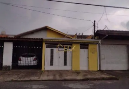 Casa com 3 Quartos à venda, 120m² no Esplanada Santa Terezinha, Taubaté