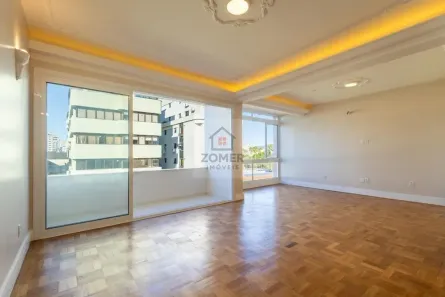 Apartamento com 3 Quartos à venda, 139m² no Bom Fim, Porto Alegre