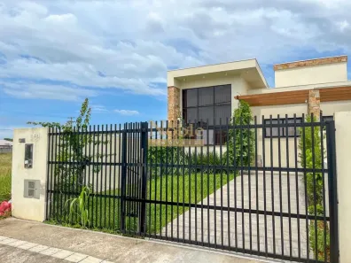 Casa com 3 Quartos à venda, 103m² no Torres, Torres