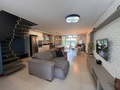 Sobrado com 3 Quartos à venda, 187m² no Campeche, Florianópolis