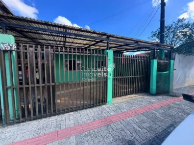 Casa com 2 Quartos para alugar, 100m² no Vila Nova, Joinville