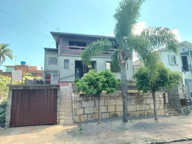 Casa com 4 Quartos à venda, 268m² no Santa Lúcia, Caxias do Sul