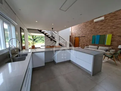 Casa com 4 Quartos à venda, 355m² no San Fernando Valley, Atibaia