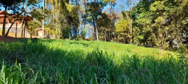 Lote/Terreno à venda, 1500m² no Ville Chamonix, Itatiba