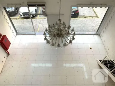 Ponto Comercial para alugar, 230m² no Vila Suzana, São Paulo