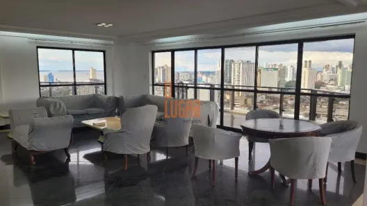 Apartamento com 4 Quartos para alugar, 500m² no Batista Campos, Belém