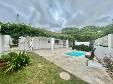 Casa com 3 Quartos à venda, 132m² no Campeche, Florianópolis