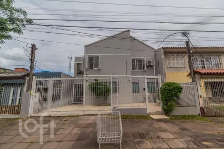 Casa com 3 Quartos à venda, 230m² no Nonoai, Porto Alegre