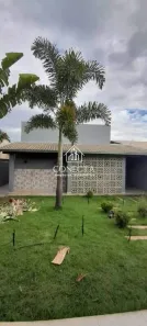 Casa com 3 Quartos à venda, 212m² no Segismundo Pereira, Uberlândia