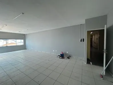 Sala Comercial para alugar, 60m² no Guilhermina, Praia Grande