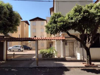 Apartamento com 2 Quartos para alugar, 55m² no Jardim Quitandinha, Araraquara