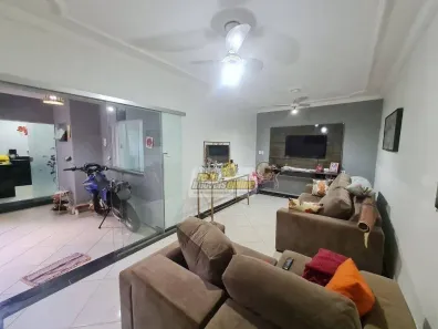 Casa com 6 Quartos à venda, 246m² no Parque São Geraldo, Uberaba