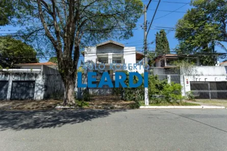 Sobrado com 7 Quartos à venda, 800m² no Lapa, São Paulo