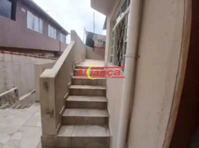 Casa com 3 Quartos para alugar, 148m² no Jardim Rosa de Franca, Guarulhos