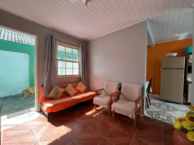 Casa com 2 Quartos à venda, 47m² no Três Vendas, Pelotas