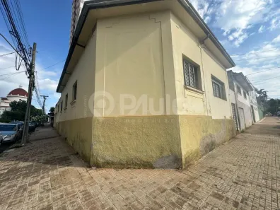 Casa com 4 Quartos para alugar, 199m² no Centro, Piracicaba