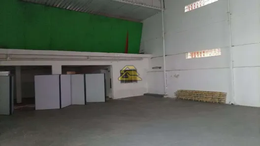 Galpão/Depósito/Armazém para alugar, 800m² no Barra da Tijuca, Rio de Janeiro