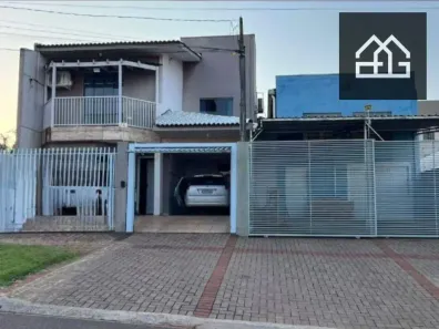 Sobrado com 3 Quartos à venda, 300m² no Pioneiros Catarinenses, Cascavel