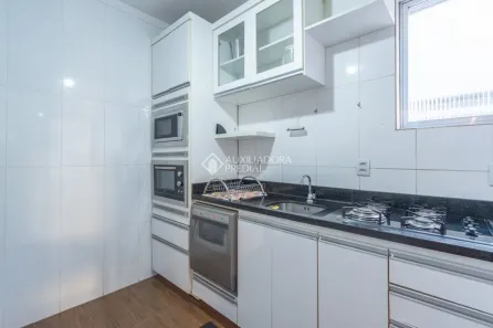 Apartamento com 3 Quartos para alugar, 100m² no Menino Deus, Porto Alegre