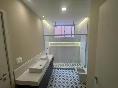 Casa com 5 Quartos à venda, 360m² no Grajaú, Rio de Janeiro