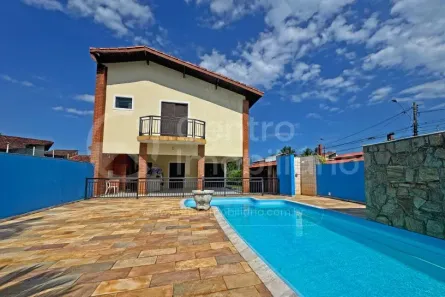 Casa com 5 Quartos à venda, 395m² no Jardim Icaraíba, Peruíbe