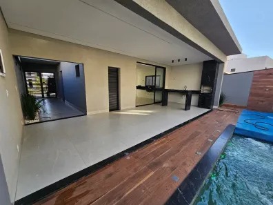 Casa de Condomínio com 3 Quartos à venda, 227m² no Jardins Capri, Senador Canedo