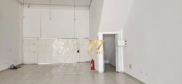 Ponto Comercial à venda, 180m² no Vila Gilda, Santo André