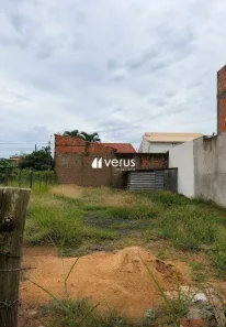 Lote/Terreno à venda, 250m² no Jardim Holanda, Uberlândia