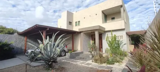 Sobrado com 4 Quartos à venda, 1104m² no Robalo, Aracaju