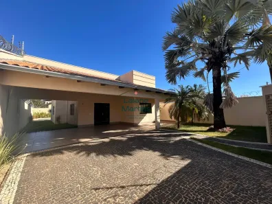 Casa com 3 Quartos à venda, 187m² no Plano Diretor Sul, Palmas