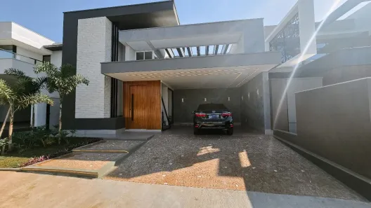 Casa de Condomínio com 3 Quartos à venda, 215m² no Parque das Esmeraldas II, Marília