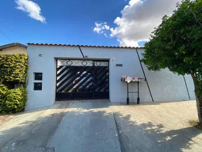 Casa com 4 Quartos à venda, 131m² no Vila San Martin, Campinas