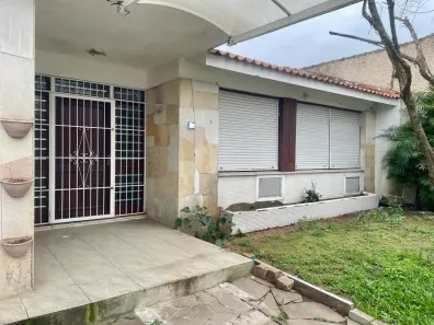 Casa com 4 Quartos à venda, 214m² no Jardim Lindóia, Porto Alegre