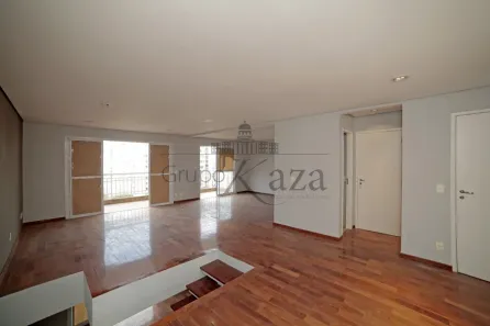 Cobertura com 3 Quartos à venda, 304m² no Moema, São Paulo