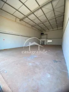 Galpão/Depósito/Armazém para alugar, 200m² no Segismundo Pereira, Uberlândia