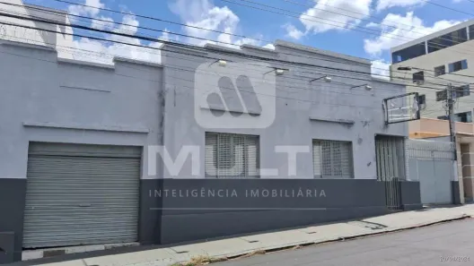 Casa com 4 Quartos à venda, 190m² no Centro, Uberlândia
