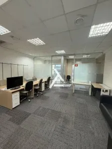 Sala Comercial para alugar, 135m² no Vila São Francisco (Zona Sul), São Paulo
