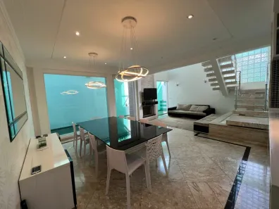 Sobrado com 4 Quartos à venda, 370m² no Vila Carrão, São Paulo
