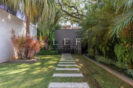 Casa com 4 Quartos à venda, 720m² no Pacaembu, São Paulo