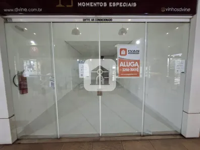 Ponto Comercial para alugar, 99m² no Alto Umuarama, Uberlândia