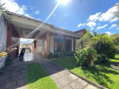 Casa com 4 Quartos à venda, 224m² no Araras, Teresópolis