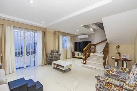 Casa com 2 Quartos à venda, 304m² no Vila Juliana, Piraquara