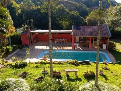 Fazenda/Sítio com 4 Quartos à venda, 400m² no Lopes, Valinhos