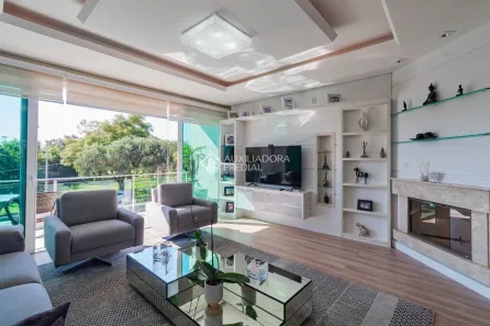 Casa com 3 Quartos para alugar, 190m² no Costa e Silva, Porto Alegre
